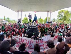 Demo, Aliansi BEM se-Maluku Minta DPRD Evaluasi Pertamina