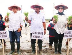 Gubernur Berupaya Hubungi Menteri Bangun Infrastruktur Jalan