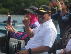 Setelah Tanimbar, Gubernur Kembali Didapuk Gelar Adat “Vis Bad” di Maluku Tenggara