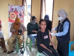 Walaupun Hari Libur, BINDA Maluku Tetap Gelar Vaksinasi
