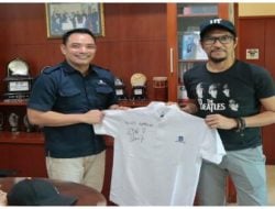 Tertarik Kembangkan Wisata Maluku, Ridho Slank Daftar Kuliah di UT Ambon