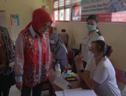 Hadiri Baksos Kesehatan di SBB, Ini Pesan Istri Gubernur Maluku