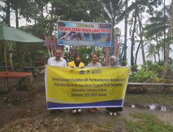 PKM Mahasiswa UT Ambon di Wisata Coral Beach Liang Dusun Toisapu.