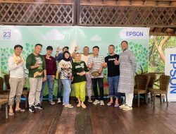 Selamatkan Bumi, Epson Indonesia Lanjutkan Komitmennya dengan Menanam Mangrove dan Ribuan Pohon