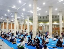 Jamaah Penuhi Masjid Alfatah Beriktikaf 10 Hari Terakhir Ramadhan