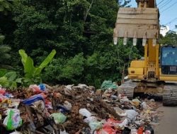 Dua Hari DLHP Angkut 20 Ton Sampah di Ahuru