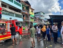 Tujuh Rumah Warga Waihaong Terbakar
