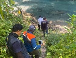 PLN UP3 Masohi Lakukan Survei Lokasi PLTMH Makariki