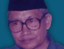 Hindari Dikotomi